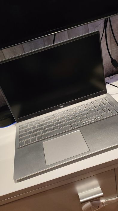 Dell Inspiron 5505 Ryzen 5 4500U/16GB/512/Win10