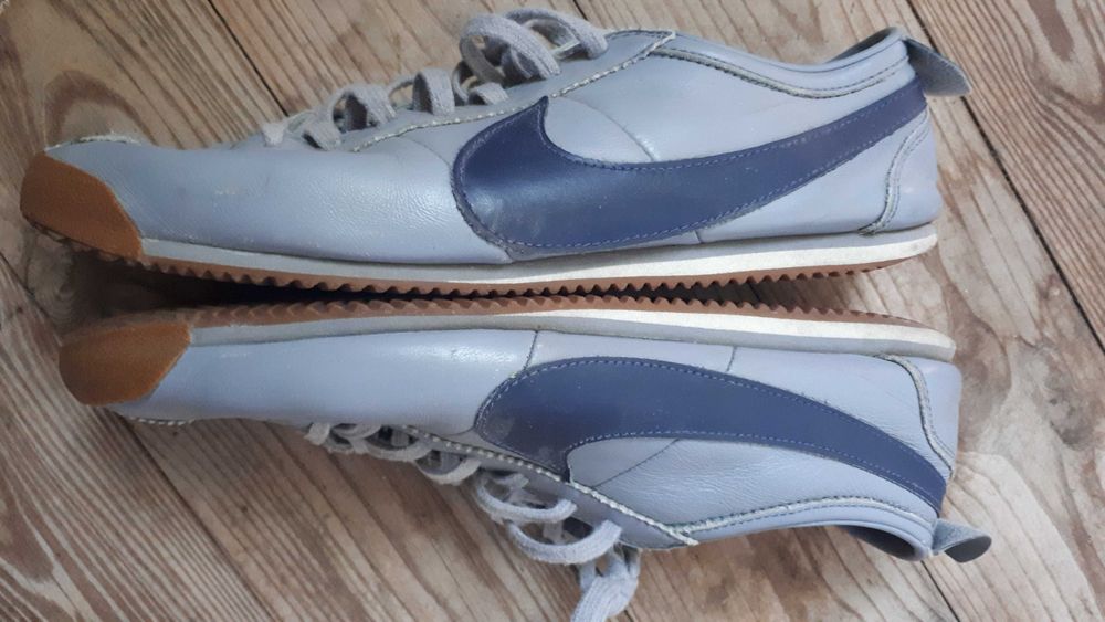 Кроссовки Nike 43р