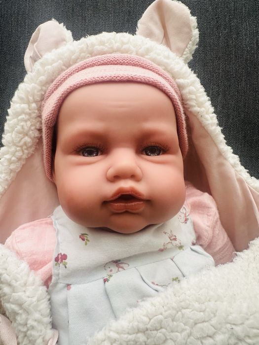 Bebe reborn menina