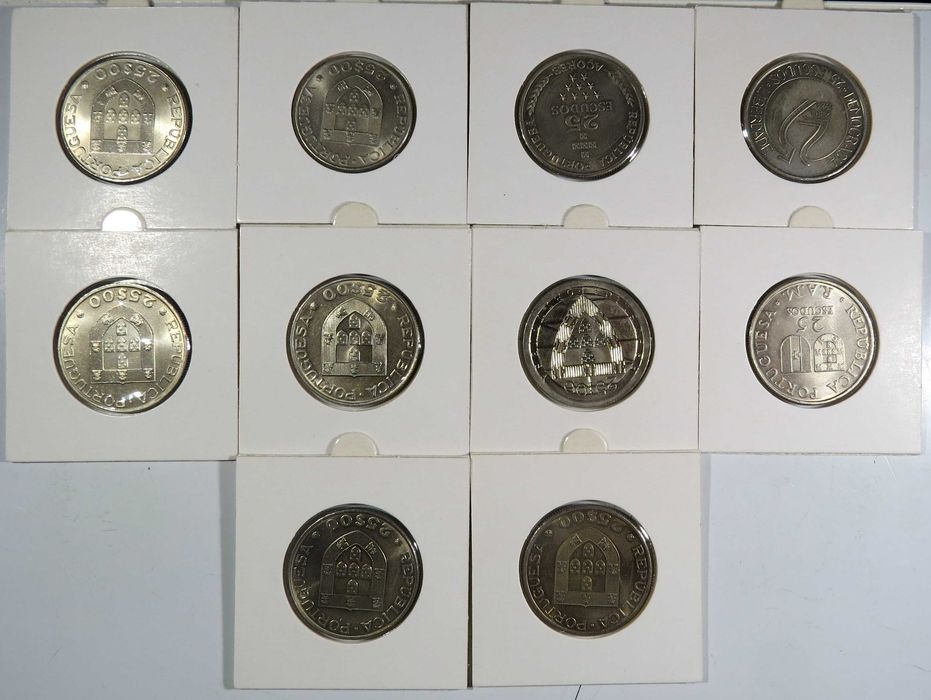 Moeda Republica Portuguesa - As 10 Comemorativas Cupro-Níquel 25$ NOVAS em Alvéolo Aut.