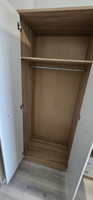Szafa 3 drzwiowa idealny stan!