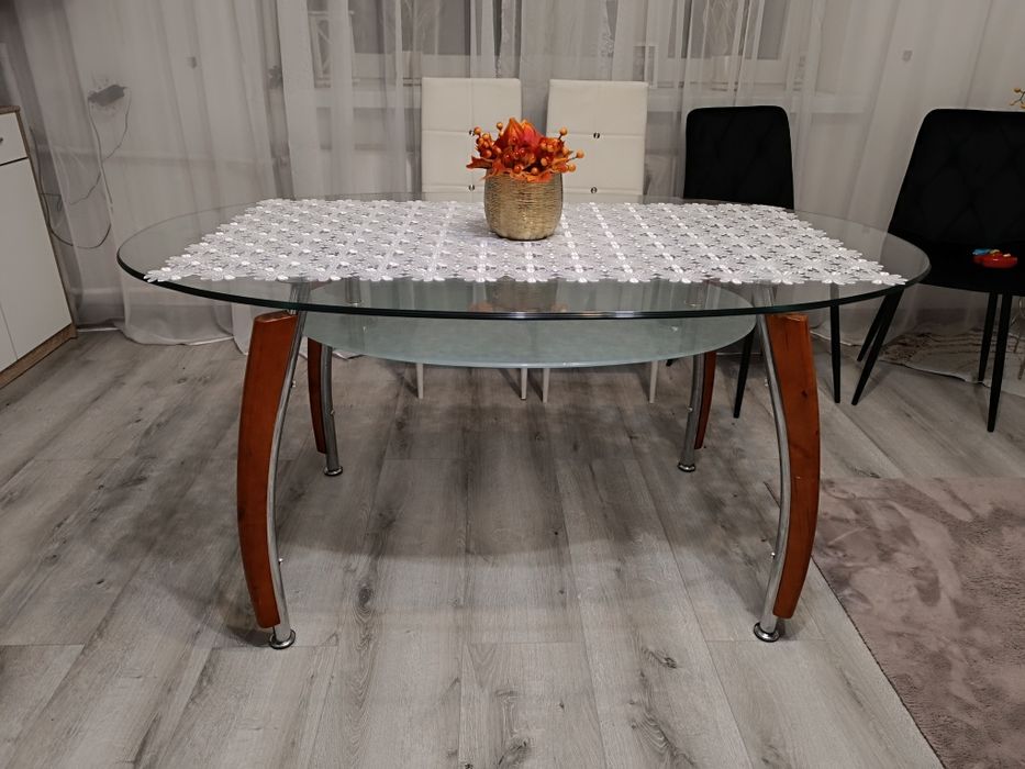 Stół szklany metalowe nogi z drewnem