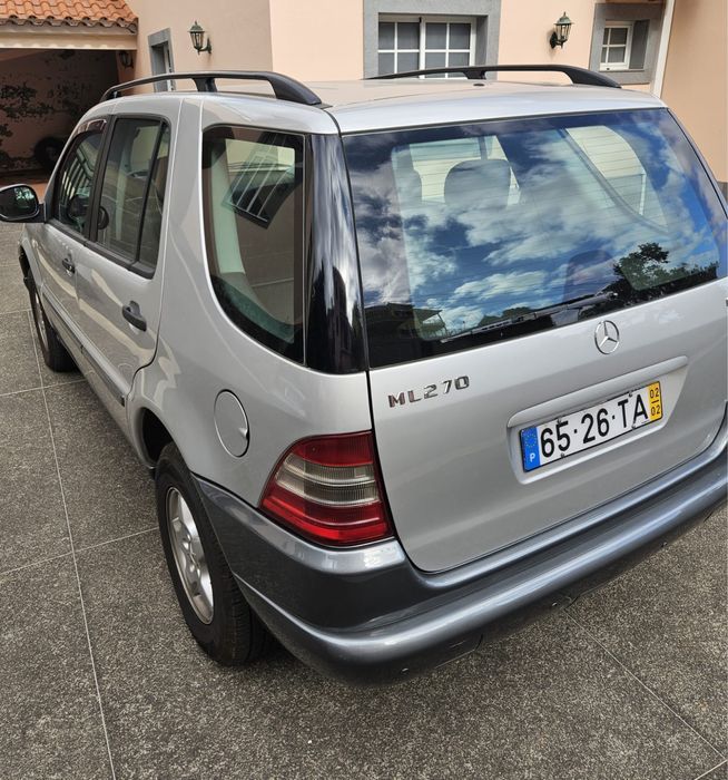 Vendo Mercedes ML 270