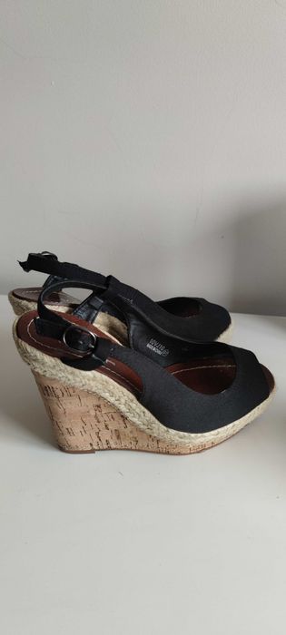Sapatos preto Fashion by Marypaz