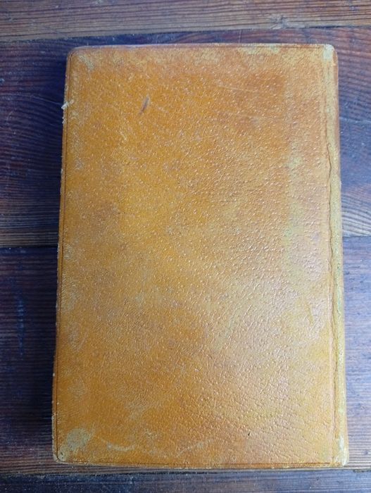 Livro antigo “Le Vade-Mecum du Médecin-Expert” – 1911