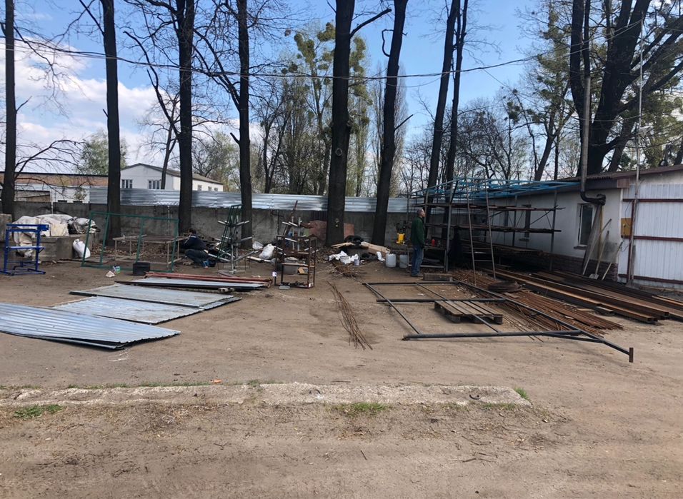 Здам СКЛАД /АНГАР(половину)-  300м/кв +відкриту площадку+офіс в оренду