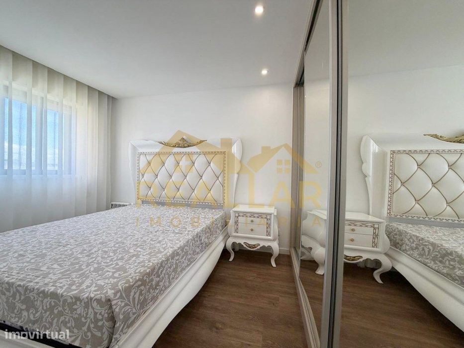 T1 de Luxo na Póvoa de Varzim - Condominio fechado com Piscina