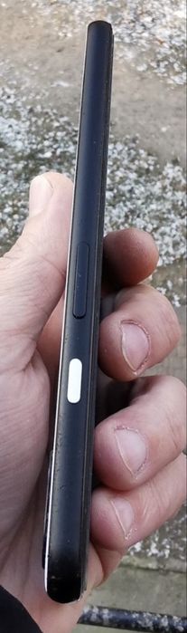 Продам pixel 4 xl 64 гига.забронирован до субботы