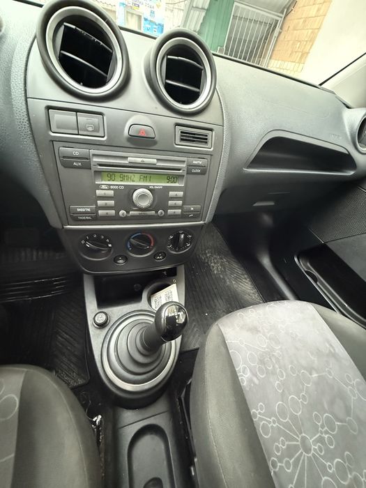 Продам форд фієста автомат