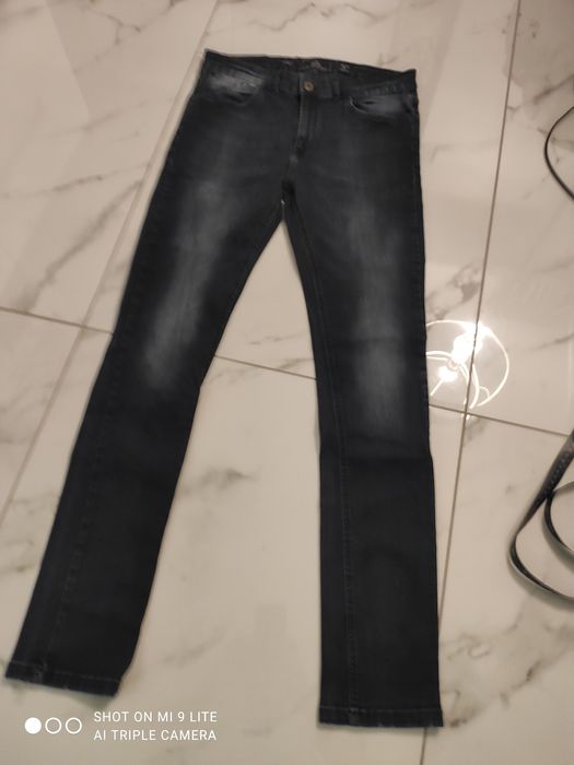 Spodnie jeansowe