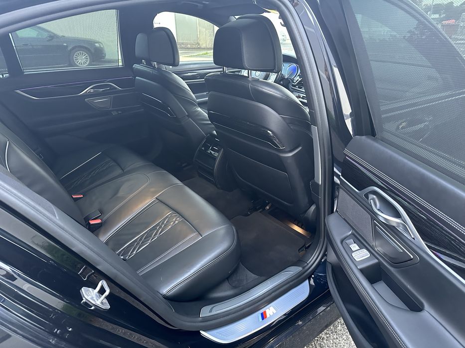 BMW 740e M Performance