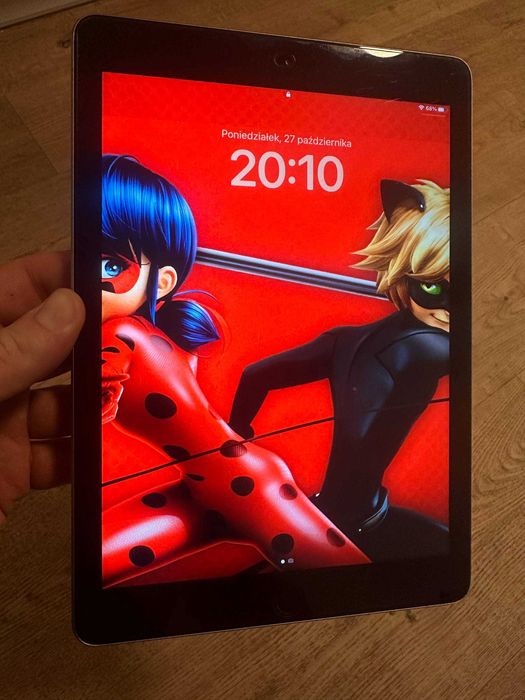 iPad 5 generacji 32GB Wi-Fi czarny – bardzo dobry stan