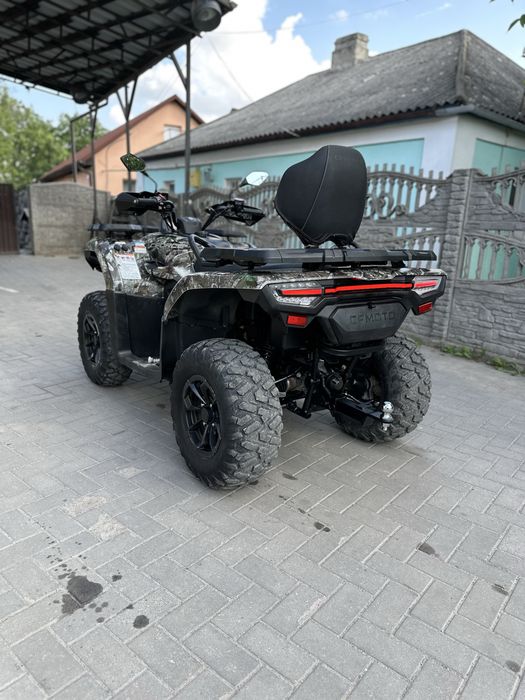 CFMOTO 520L EPS 4+4 .