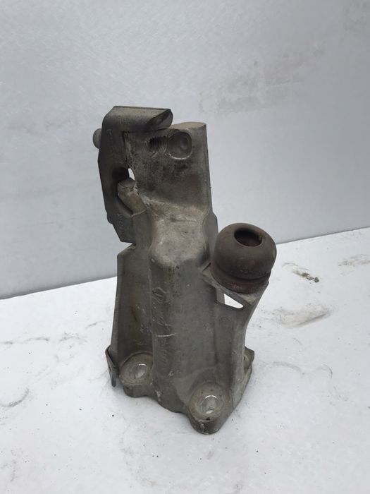 Кронштейн кабины scania ,скания