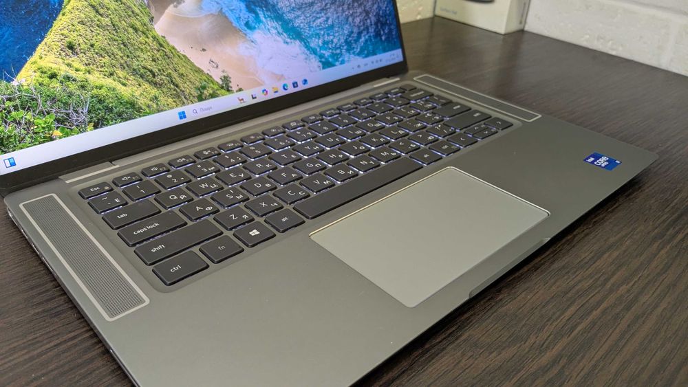 Dell Latitude 9520 - 15.6" - Core i7-1185G7/16gb/512gb #297