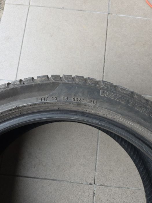 4szt. Pirelli sottozero 3 zima/winter 225/45 R19 runflat
