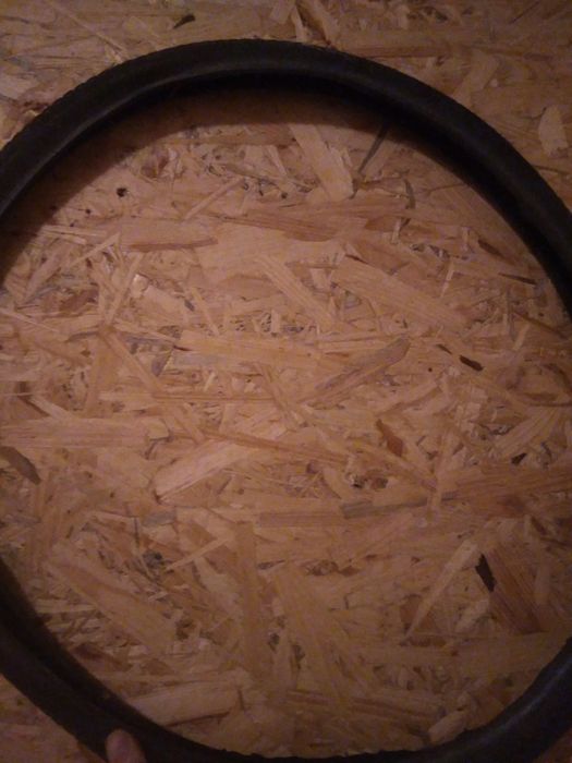 Новая покрышка на Салют !