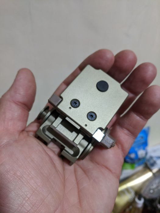 Крепление для прибора ночного видения на шлем