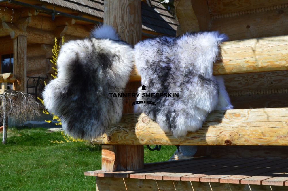 Skóra Owcza Czarny Muflon 90-110 cm Skóry Owcze Naturalne