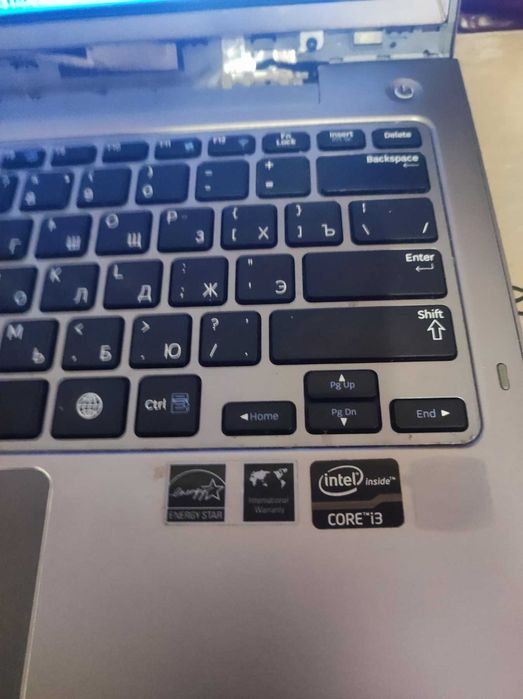 Ультрабук Samsung i3 NP530U по частям Матрица Клавиатура Блок батарея