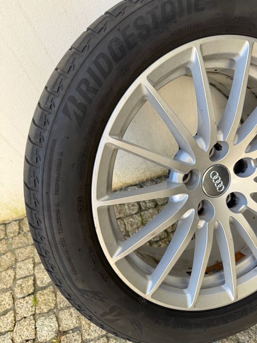 Jantes 17 Audi com pneus