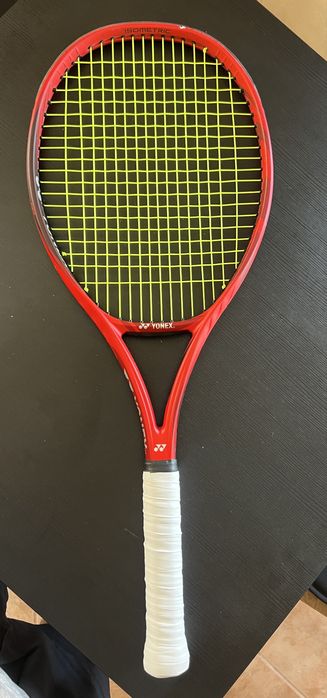 Raquete Yonex VCORE