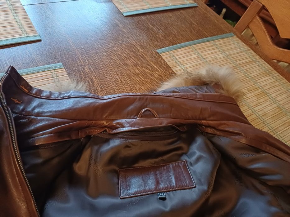 Sprzedam kurtkę skórzaną damską