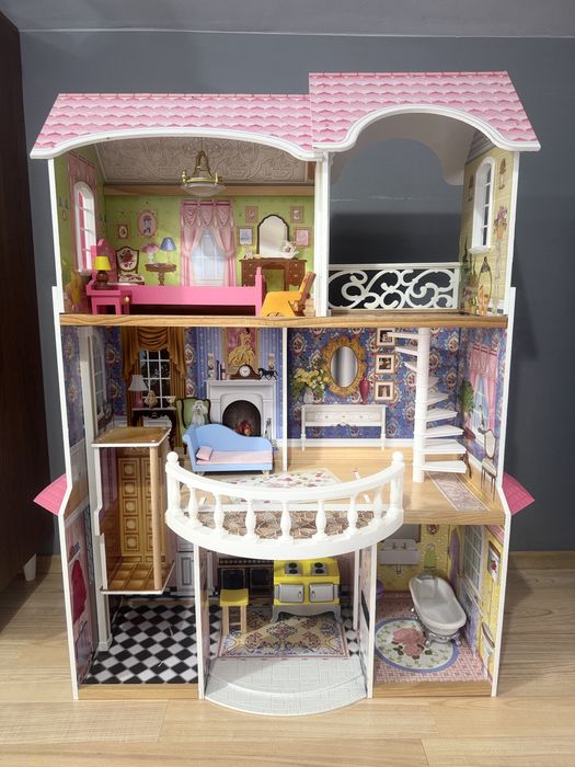 Duzy drewniany domek dla lalek KidKraft