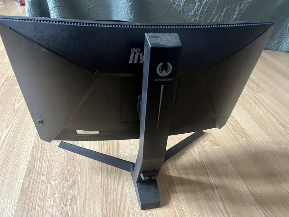 Monitor iiyama pl2466h