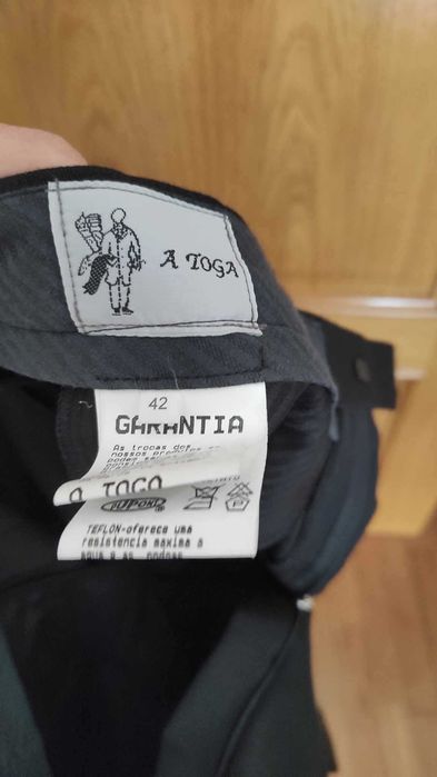 Traje Académico - Como Novo