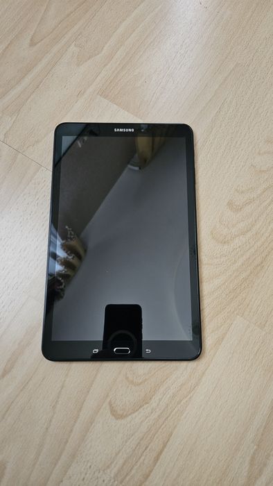 Планшет Samsung Galaxy  Tab A6