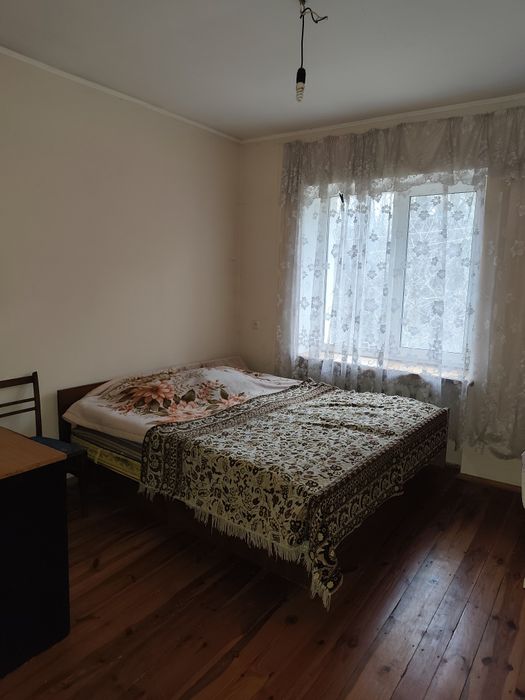 Терміновий продаж будинку біля лісу