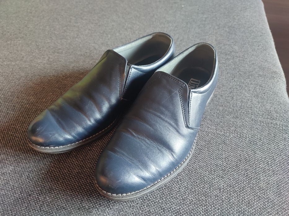 Buty na komunię, mokasyny, kolor granatowy, rozm. 35