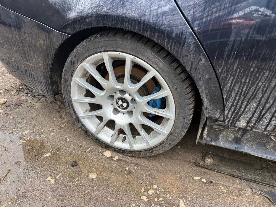 Na części zacisk półoś felga koło wtryski Bmw e90 320si Kod 416/9