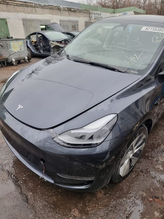 Разбор Tesla MY PN01