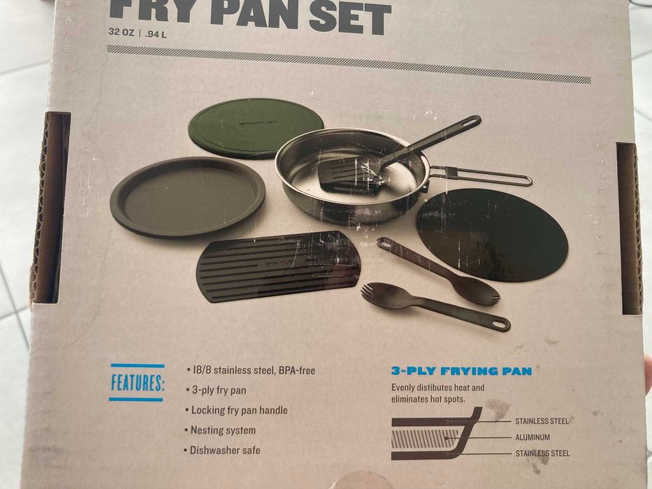 Patelnia turystyczna STANLEY + zestaw sztućców