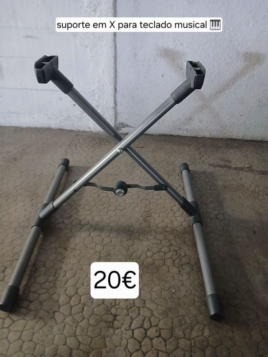 Trotinete de criança, suporte piano