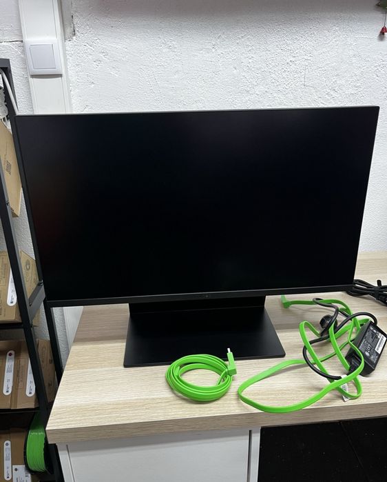 Monitor Razer 27"