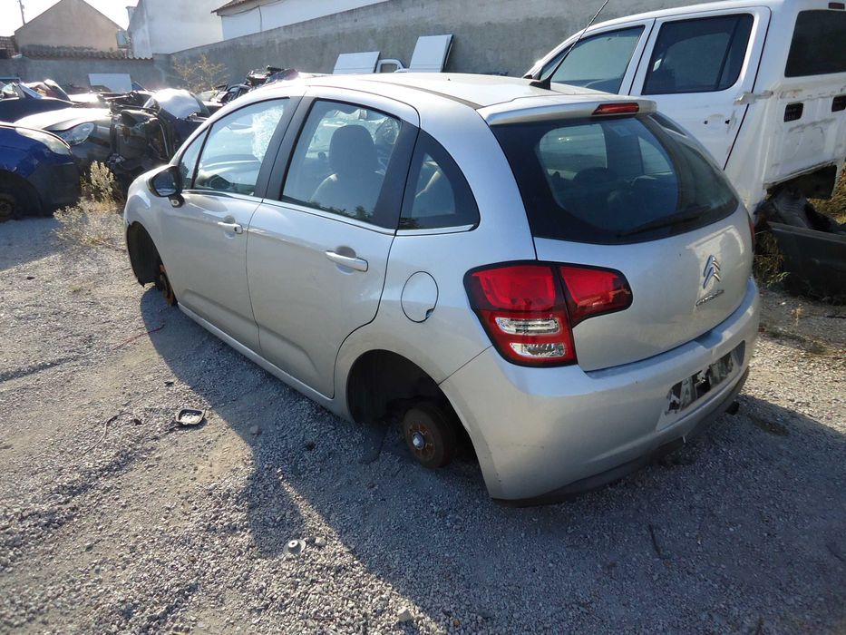 Citroen C 3 VTR+ 1.4 Hdi (8HR) de 2012, só ás peças