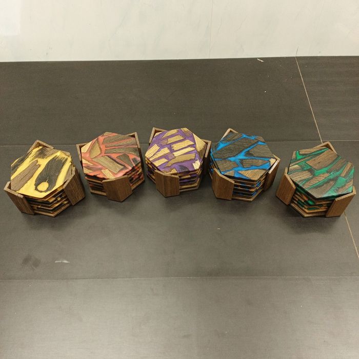 Підставки з дерева та епоксидної смоли!костери,підстаканники,стіл