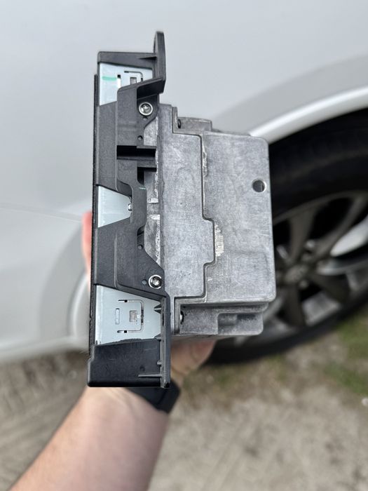 Магнітола Dodge Durango 68239115AH