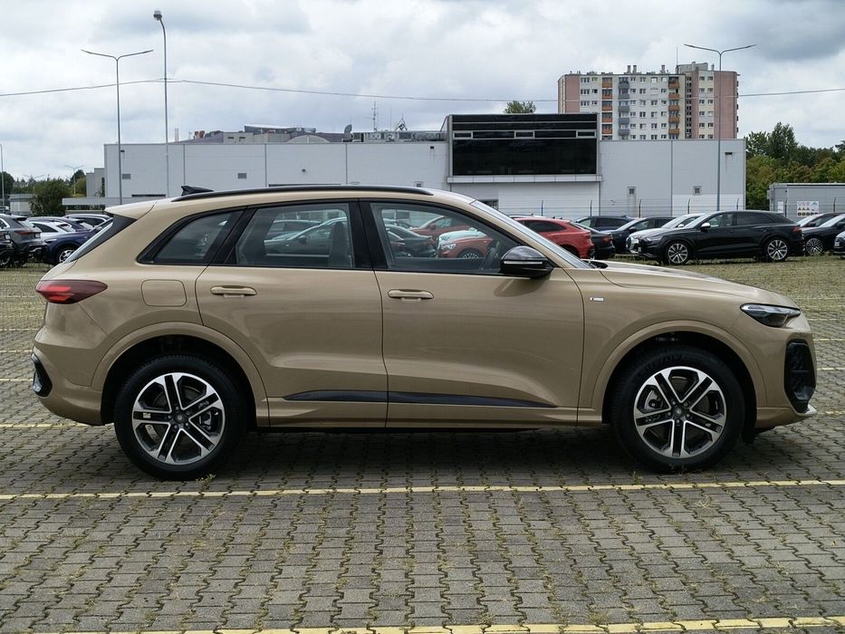 Audi Q5 Zadzwoń po więcej korzyści!