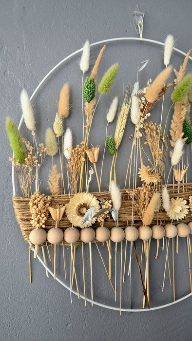 Dekoracja ścienna boho z suszonych traw 40 cm, rękodzieło