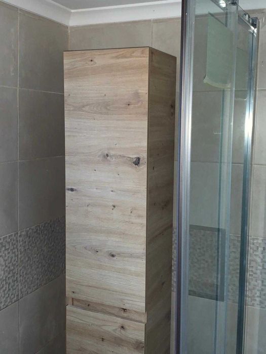 Coluna de Casa de Banho Thea