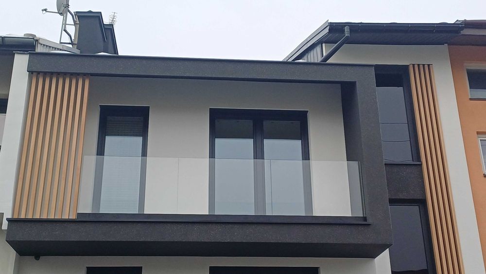 Balustrady szklane na listwie Tarnów | Balkon, schody, taras | Balustrady na wymiar