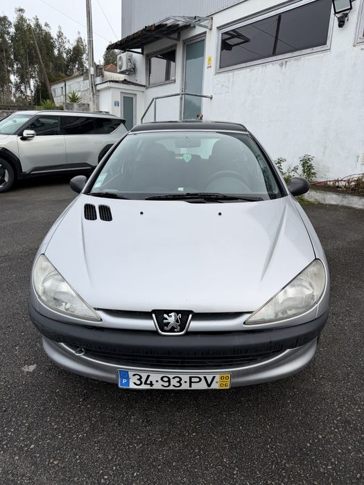Peugeot 206 1.1i XT