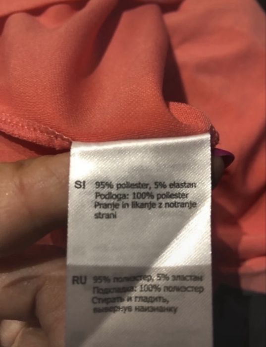 Sukienka koralowa na ramiączkach