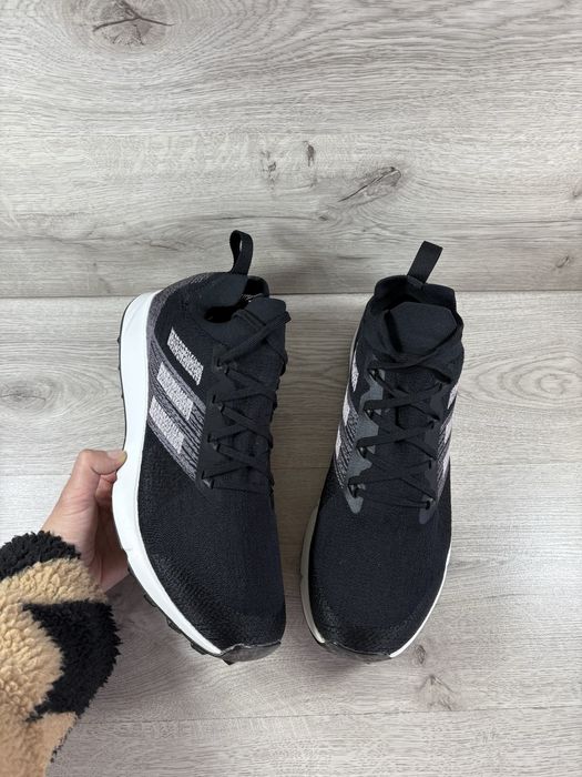 Adidas Terrex чоловічі кросівки 46 розмір