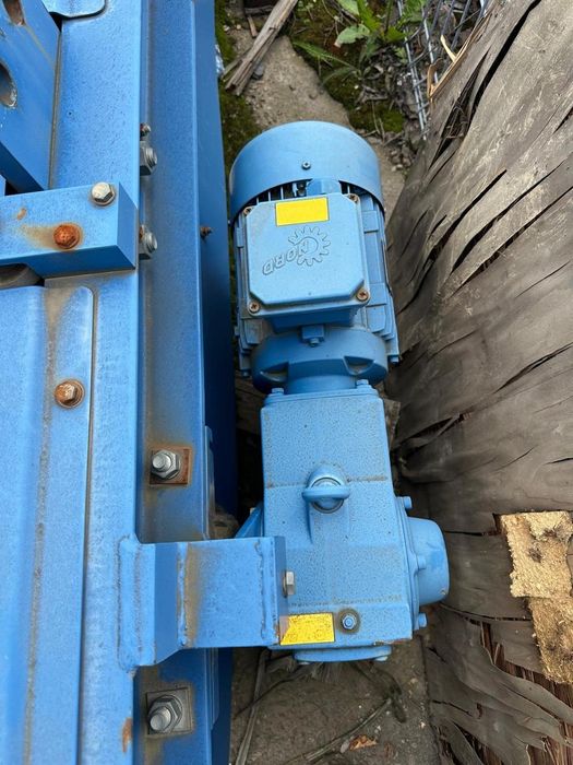 Separator magnetyczny taśmowy