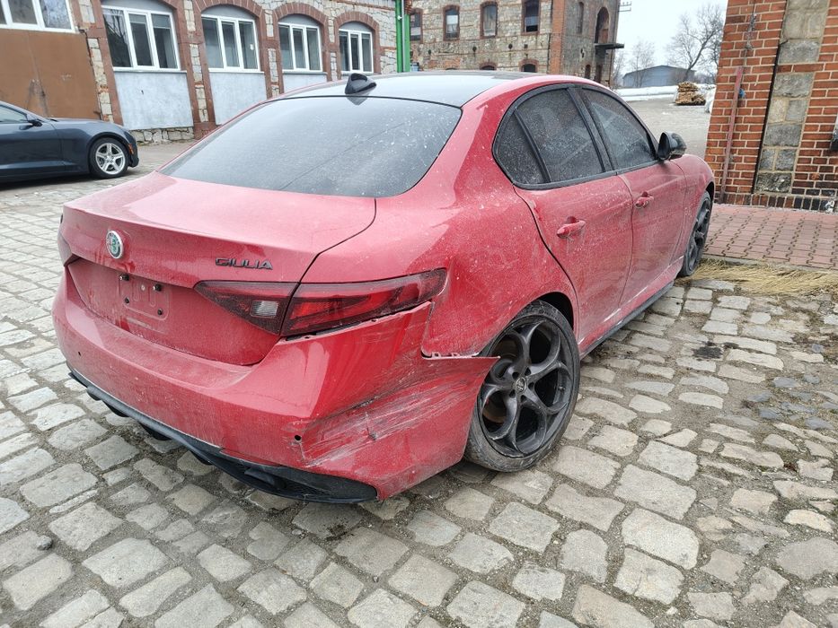 Warsztat Blacharz Lakiernik Naprawa aut powypadkowych